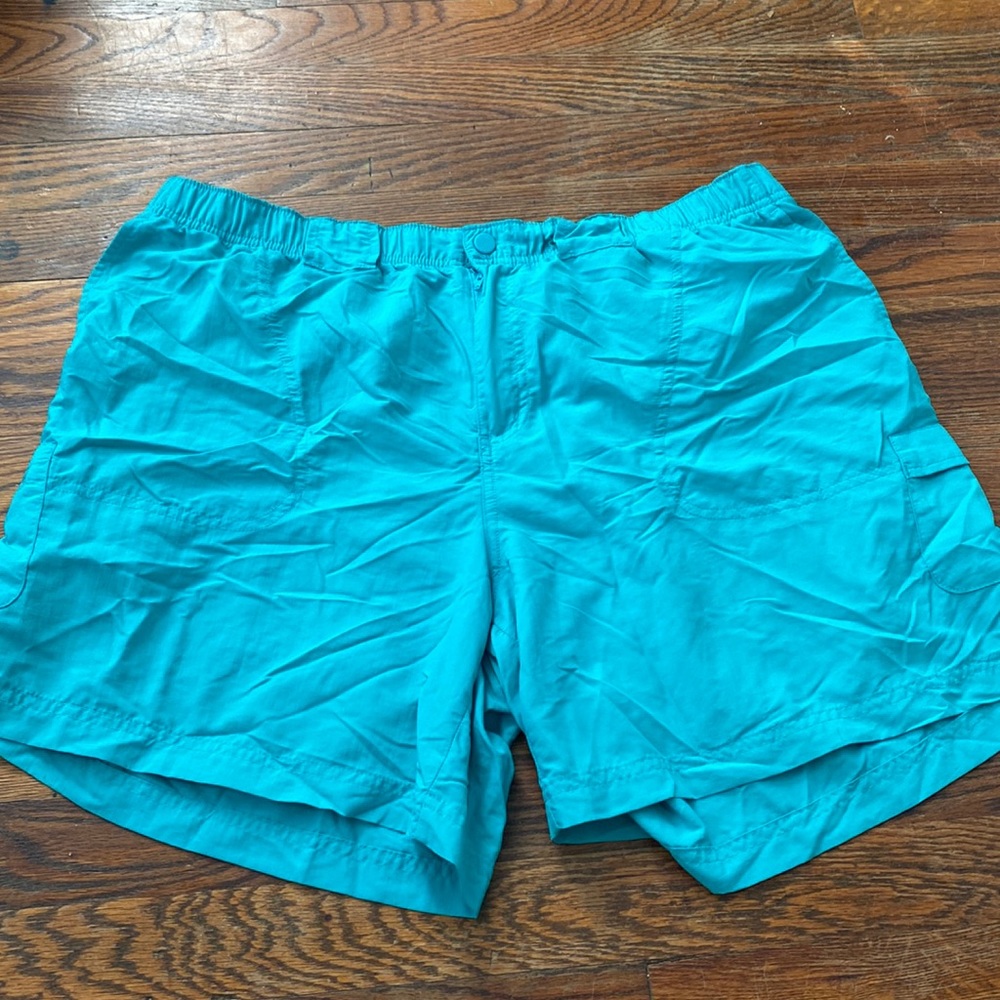 Columbia shorts